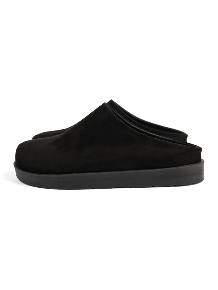 Black High Closed Clogs